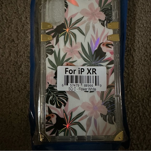 Square phone case for Apple IPhone XR - Picture 3 of 3